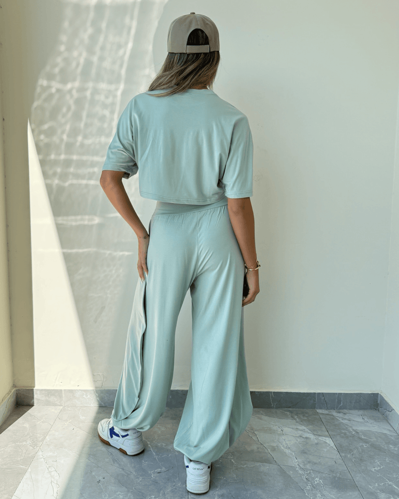 Milana Cropped T-shirt Comfy Set