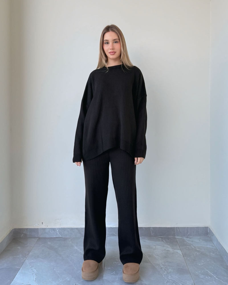 Lilia Round Neck Wool Set